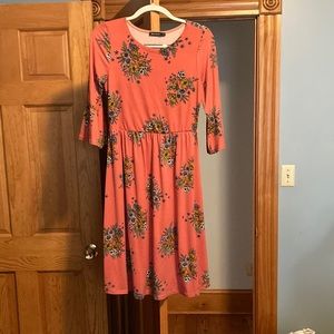 Mikka rose size small floral dress